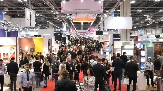 Customer-centric BSS/OSS Meets Cloud Innovations in Comarch’s Booth at Mobile World Congress